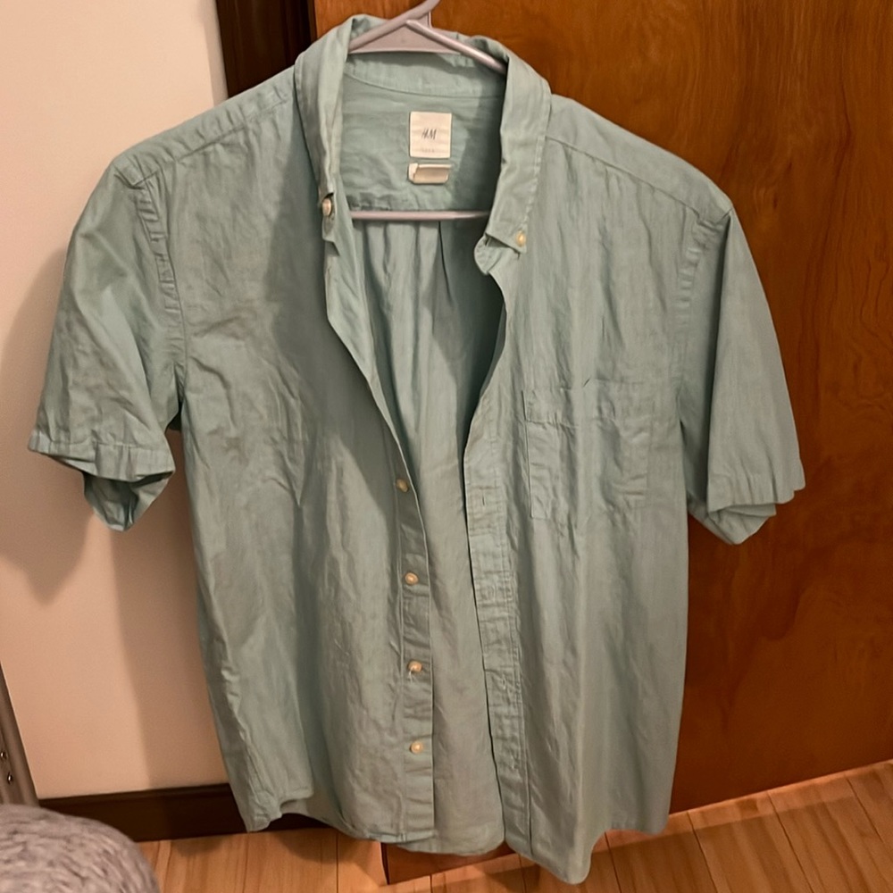Men’s H&M Teal Button down Short sleeve Small